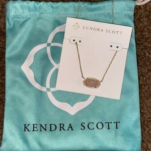 Kendra Scott necklace